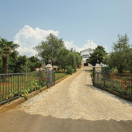 Beautiful Apartment In Porec With Wifi Экстерьер фото