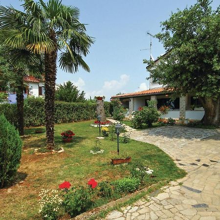 Beautiful Apartment In Porec With Wifi Экстерьер фото